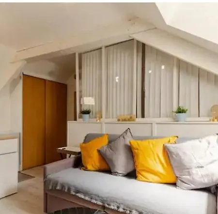 Aparthotel 4pers 2lits 5 Min Aeroport Orly,navette Et Parking Extra,location En Nuit Et Jourchez Sandro,